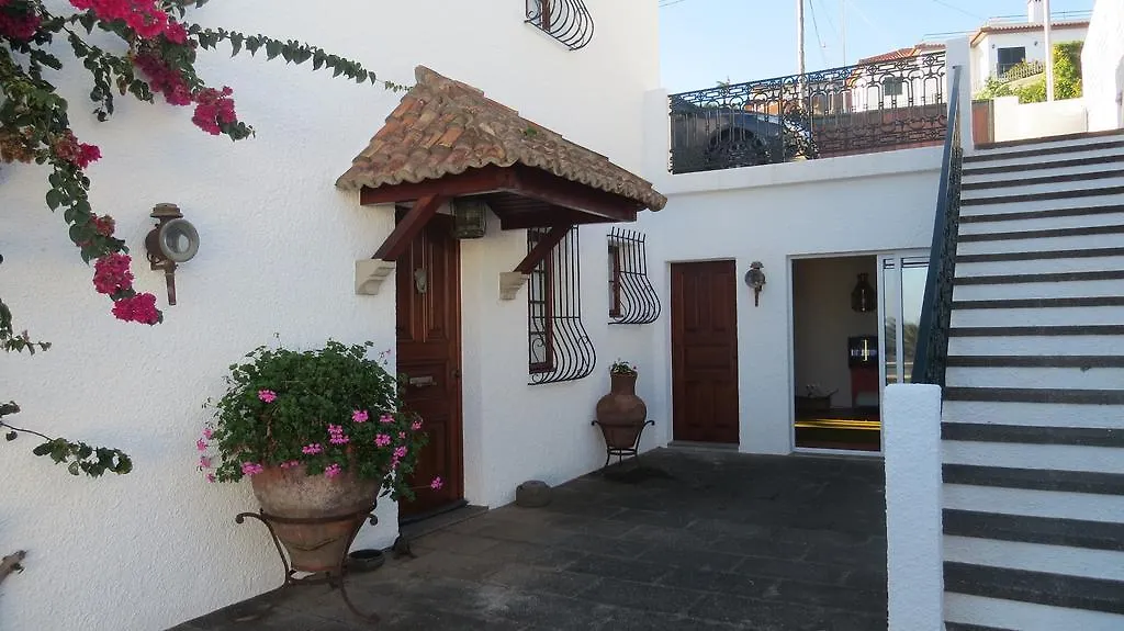 Salt Water Villa Santa Cruz  Santa Cruz (Madeira)